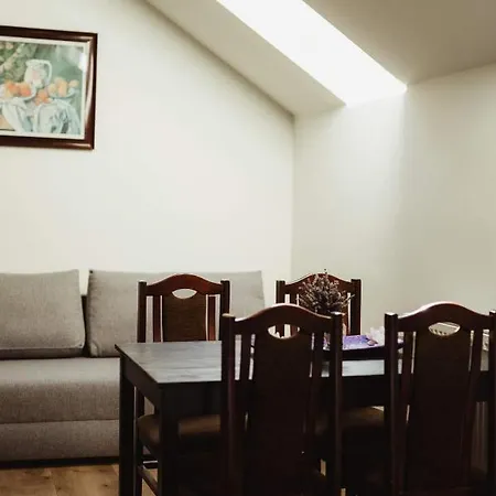 Lawendowa Stajnia Lwowek Slaski