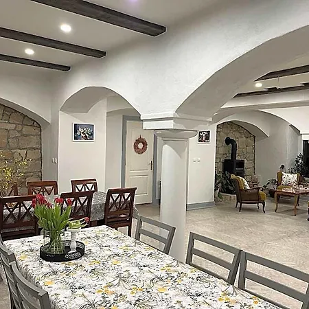 Bed & Breakfast Lawendowa Stajnia Lwowek Slaski