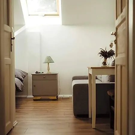 Bed & Breakfast Lawendowa Stajnia Lwowek Slaski