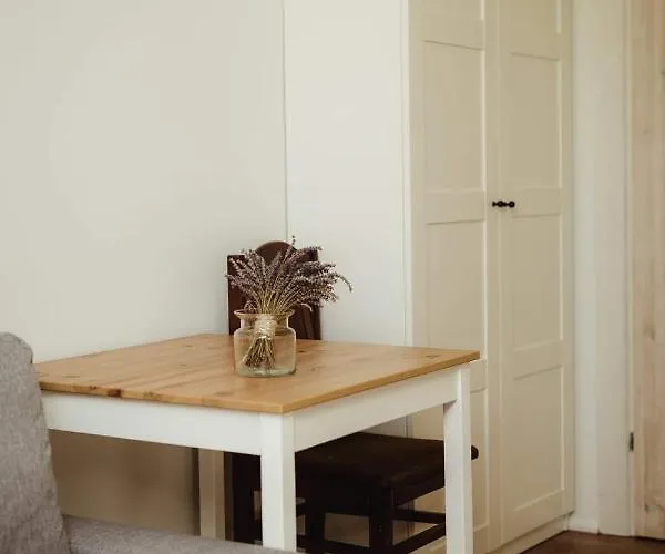 Lawendowa Stajnia ルブベク・シロンスキ