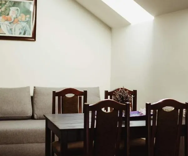 Lawendowa Stajnia ルブベク・シロンスキ